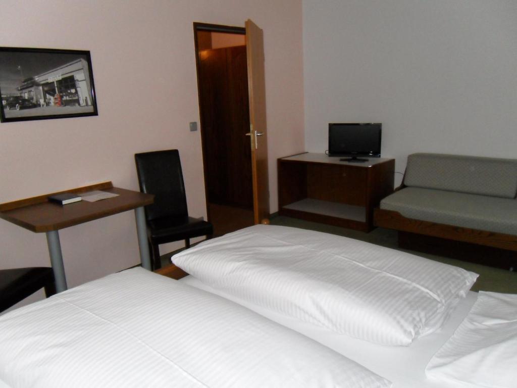 Hotel Gasthof Traube Kernen Habitación foto